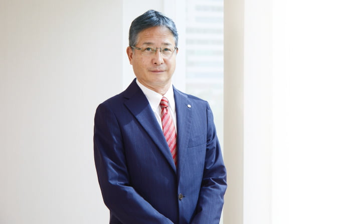 Suminoe Textile Co., Ltd. President Teppei Nagata